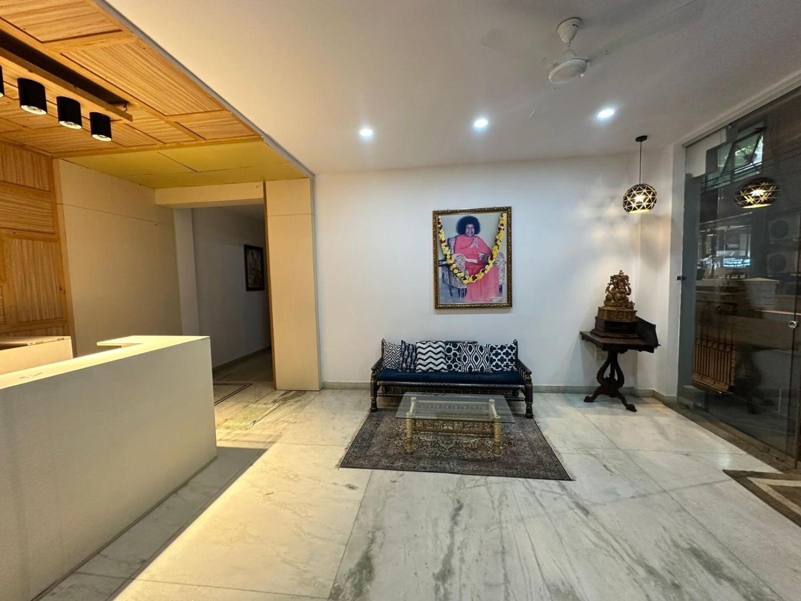 Hotel Sri Sathya Sai بنغالور المظهر الخارجي الصورة